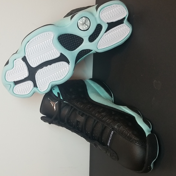 Air Jordan 13 Retro - Picture 3 of 8